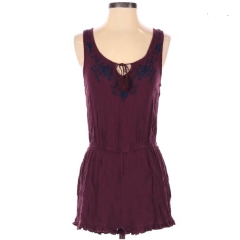 Cape Juby Maroon Lace Detail Top